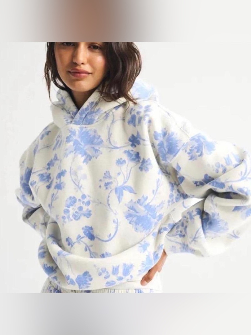 Abercrombie & Fitch White Hoodie with Light Blue Floral Print